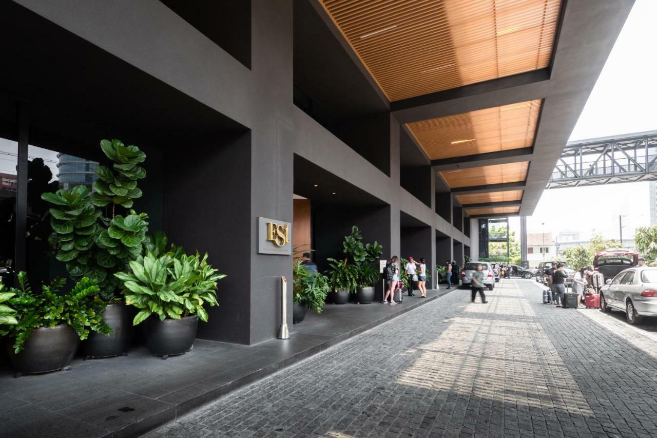 Est Suites Bangsar By Airhost クアラルンプール エクステリア 写真
