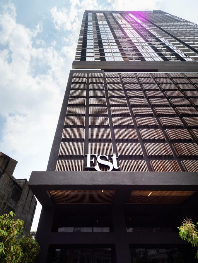 Est Suites Bangsar By Airhost クアラルンプール エクステリア 写真
